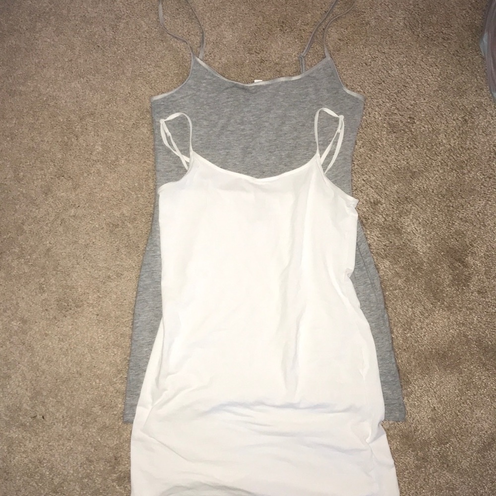2 Tank Tops